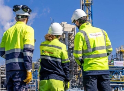 1625730bc71ce4da3edfc5fa21ed99de