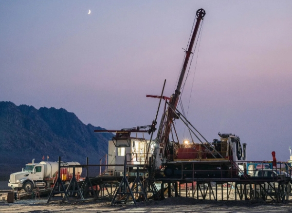 942fd2fbae440a2ec7e2bf85da1604e0