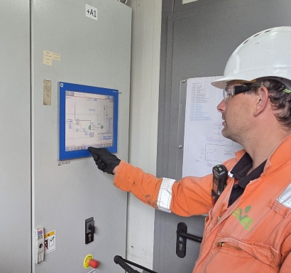 e493aa53dfe1ab267bcb32de71e65be5