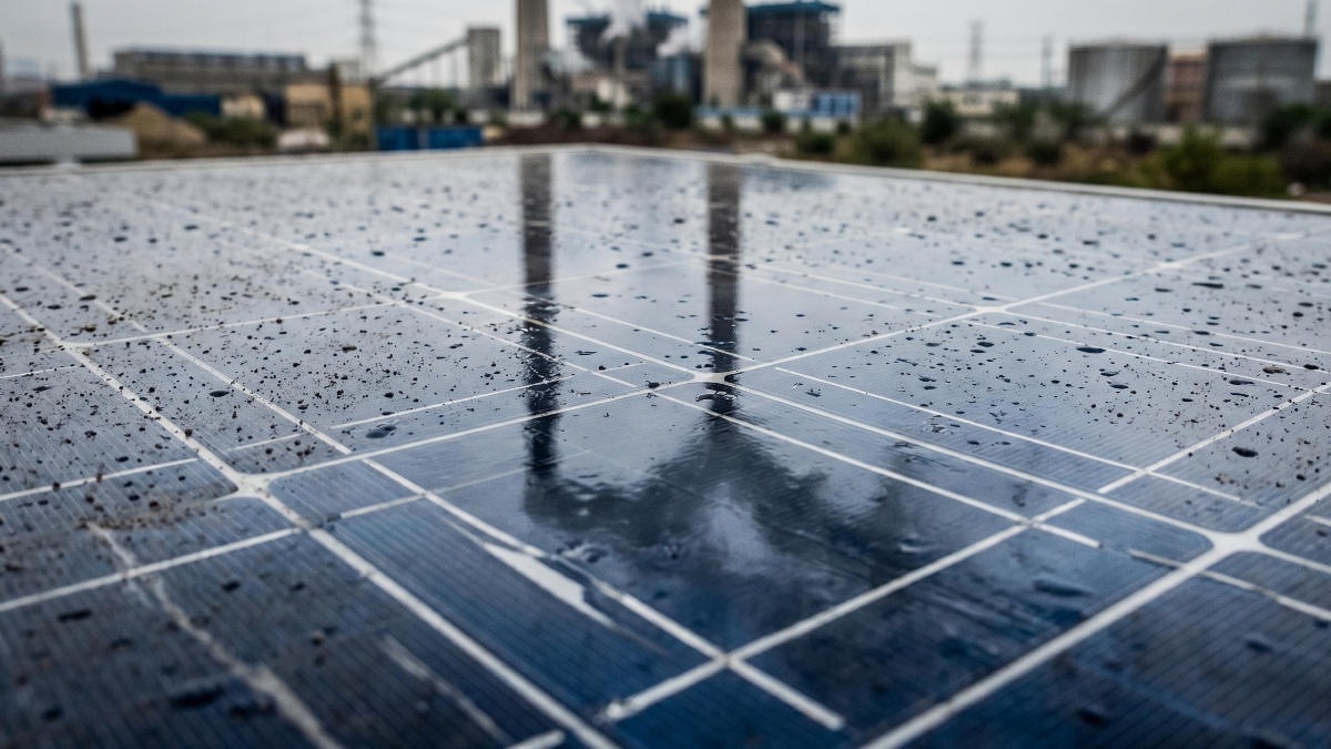 Солнце и ветер остановили глобальный рост ископаемой энергетики